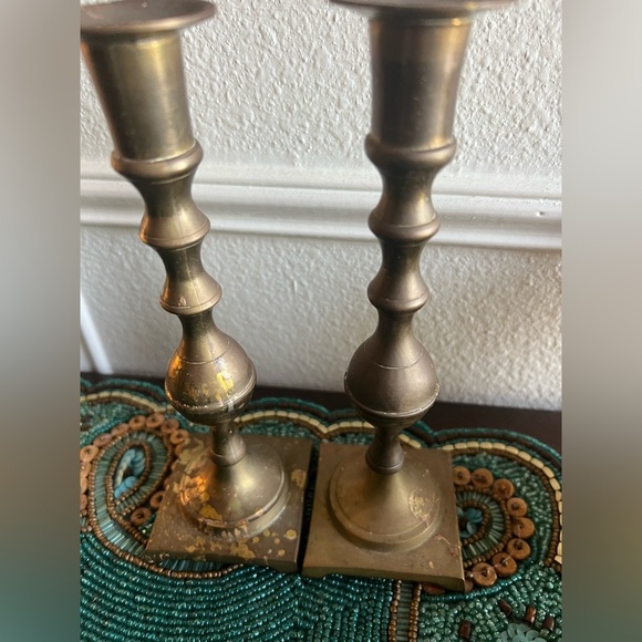 Vintage Solid Brass Taper Candle Holders 8” Tall – Patina Aged Finish – Set of 2 - Picture 4 of 8